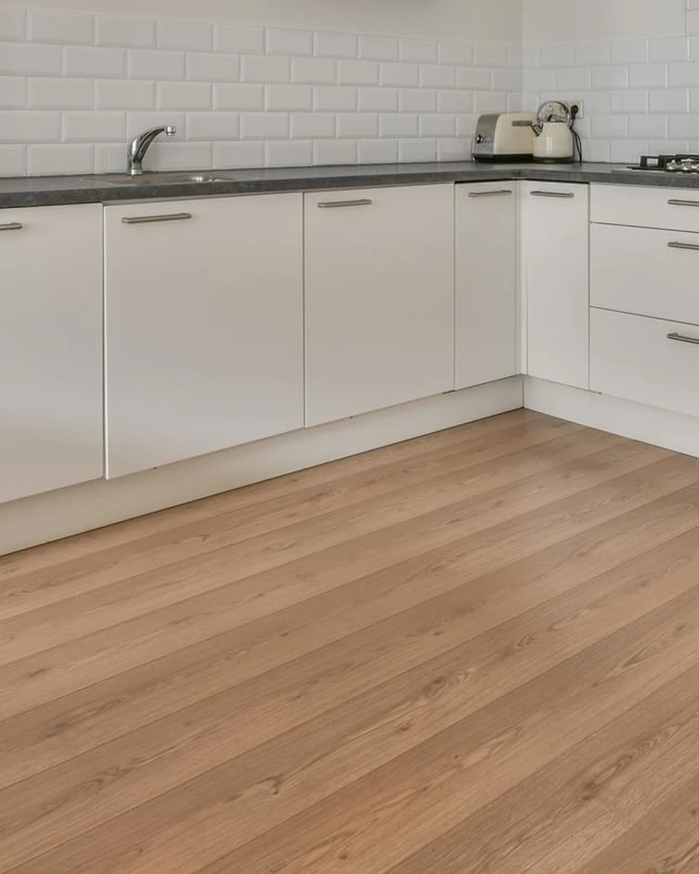 Restored floor after water damage reinstatement